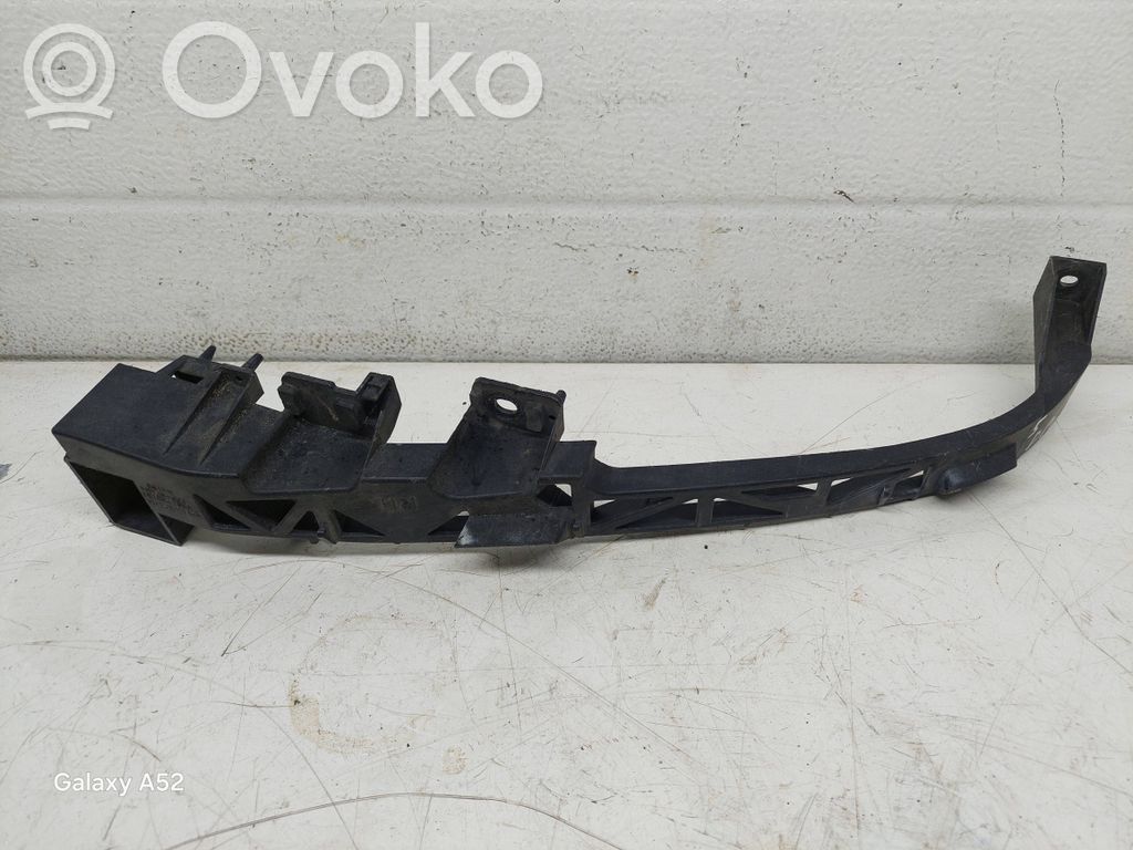 Mazda 5 Headlight/headlamp mounting bracket 