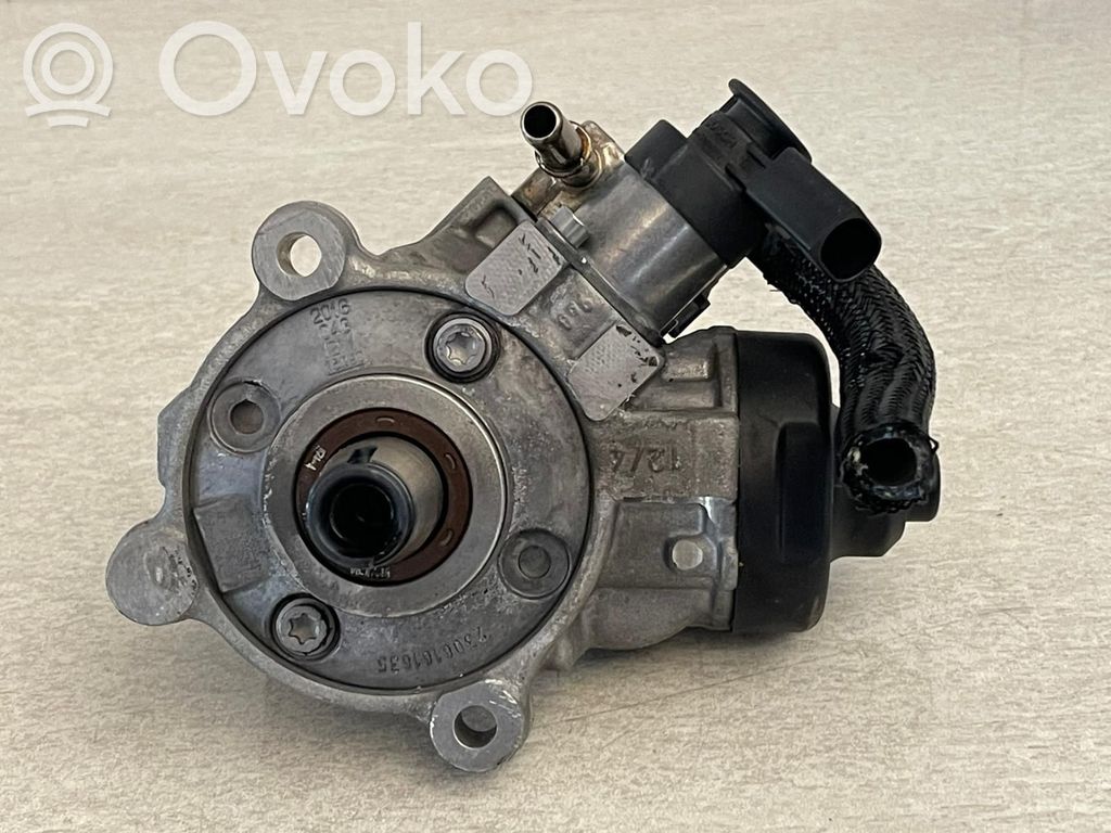 BMW 5 G30 G31 G38 Pompa wtryskowa wysokiego ciśnienia 