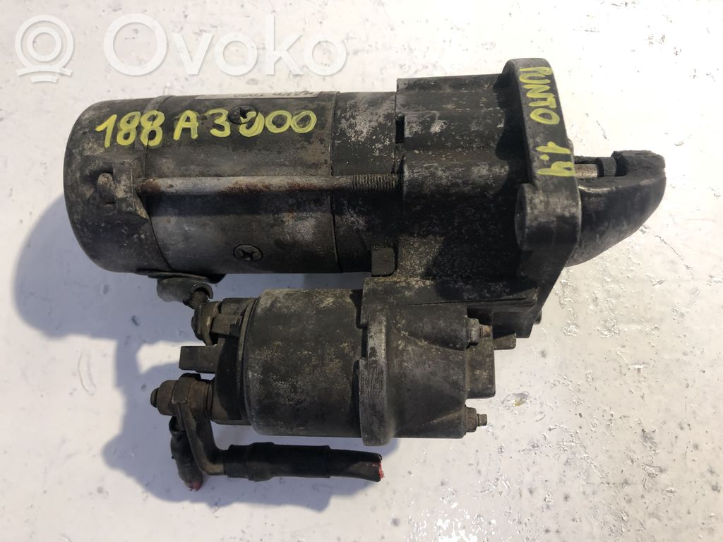 Fiat Punto (188) Starteris 
