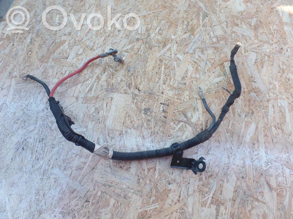 Pluskabel Batterie   13342983