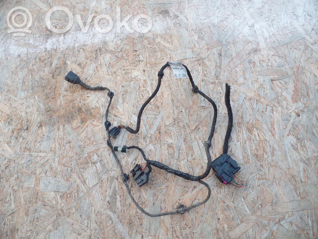 Cableado de puerta delantera   8E1971029F