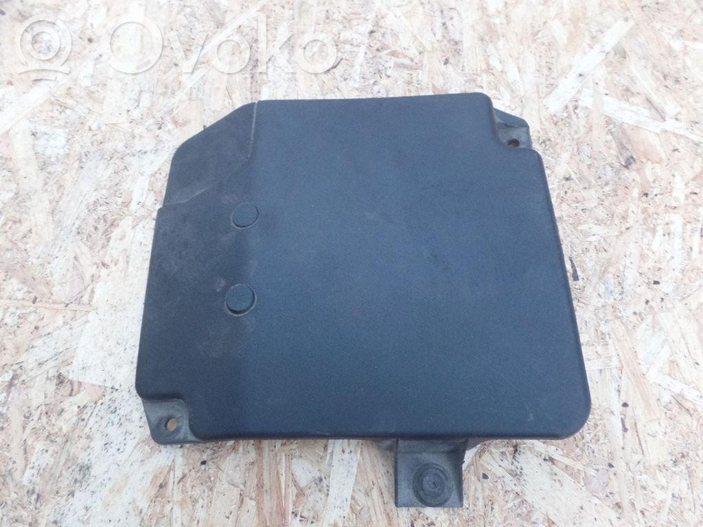 Subaru Legacy Altra parte del vano motore 