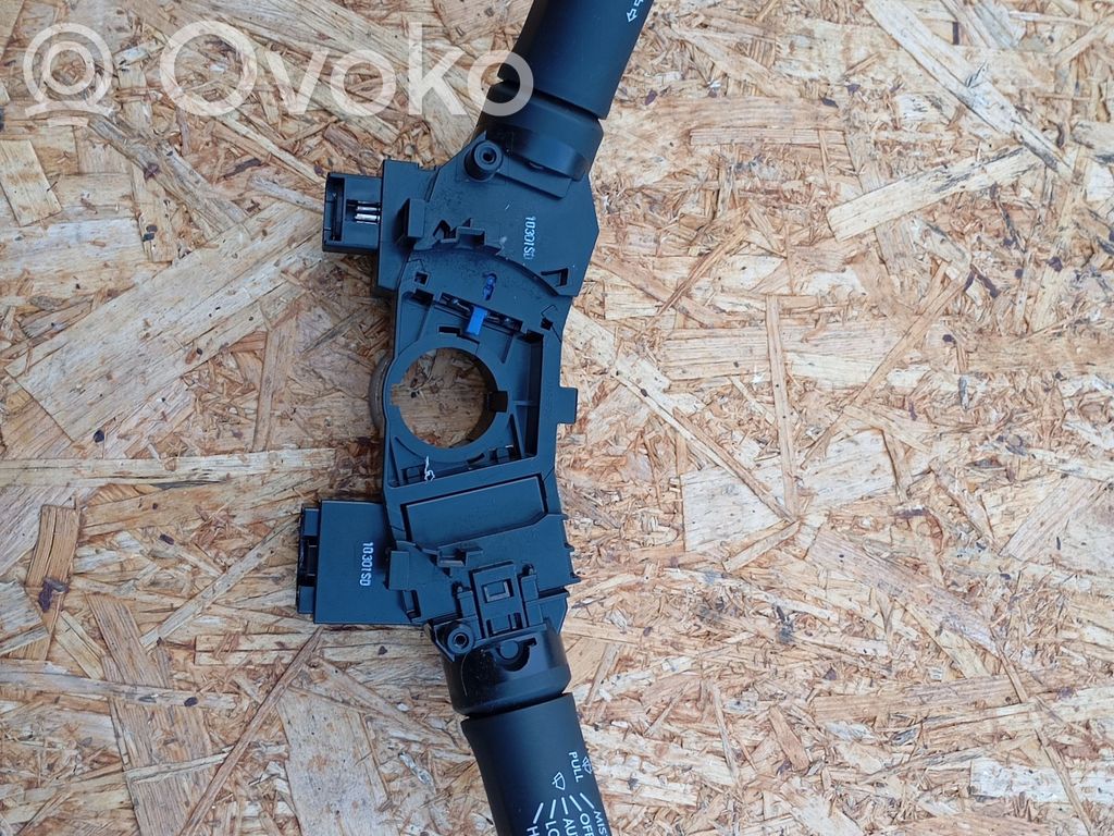 Subaru Outback Wiper turn signal indicator stalk/switch 