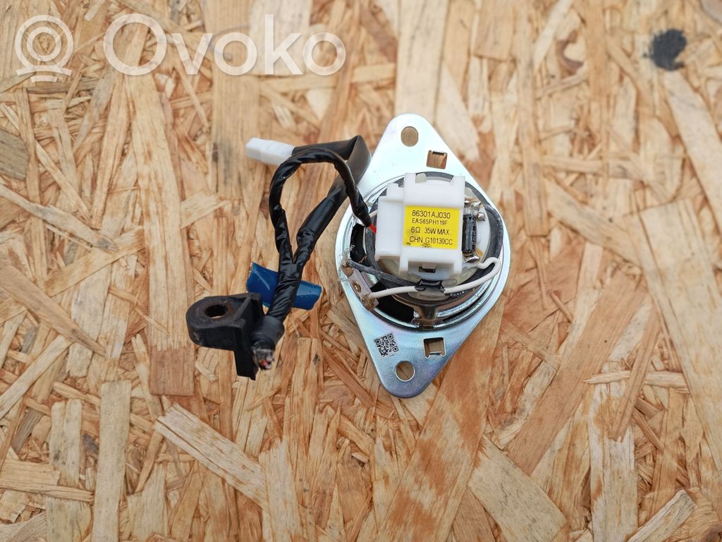 Subaru Outback Altavoz del panel 
