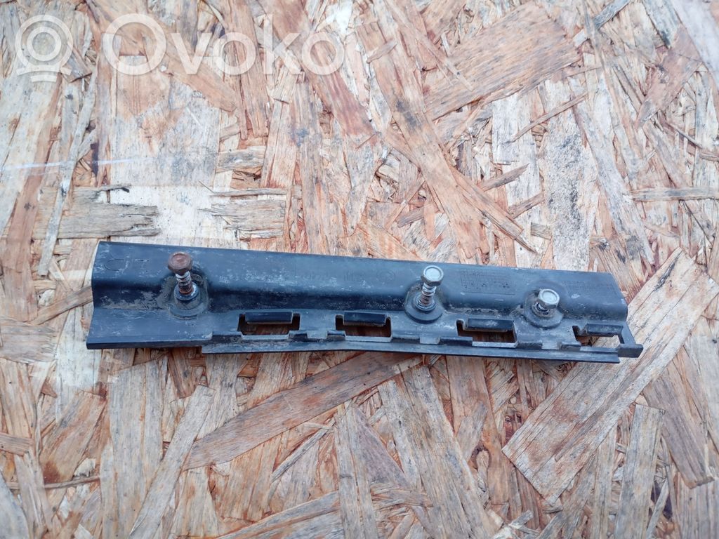 BMW 1 E81 E87 Sill supporting ledge 