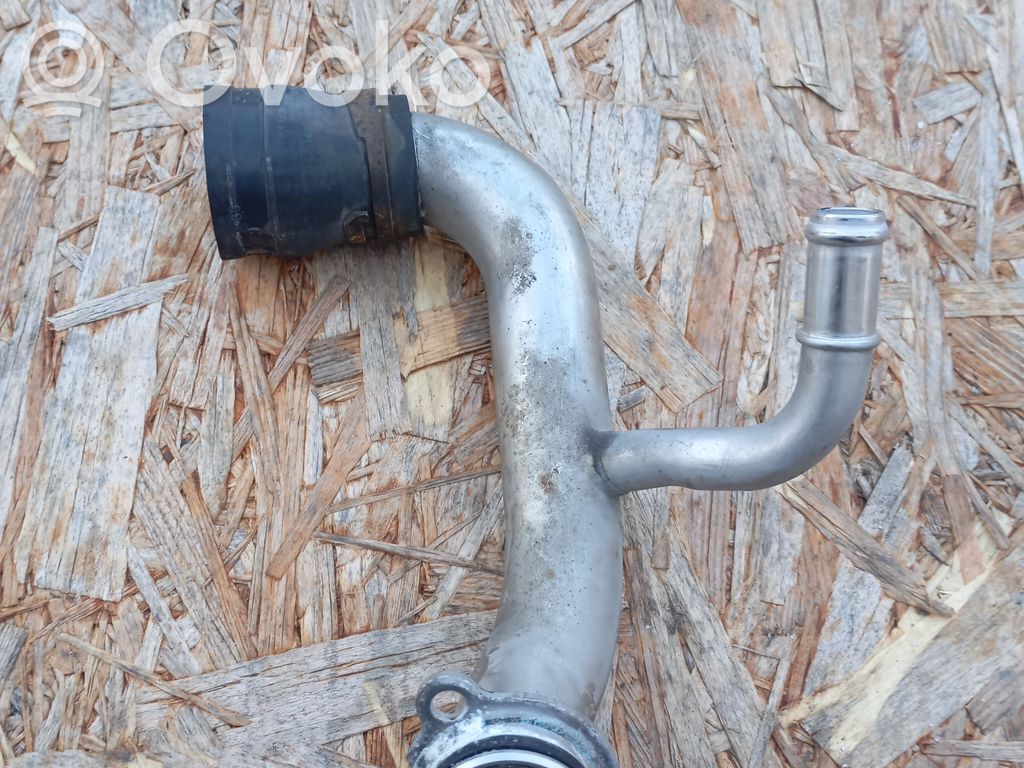 BMW 1 E81 E87 Engine coolant pipe/hose 