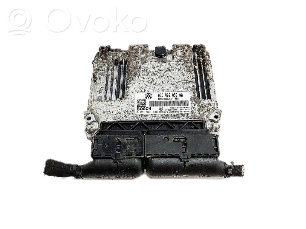 Volkswagen PASSAT B6 Engine control unit/module 