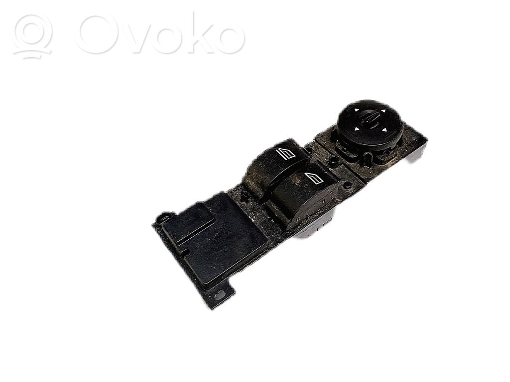 Electric window control switch   7M5T14529BA