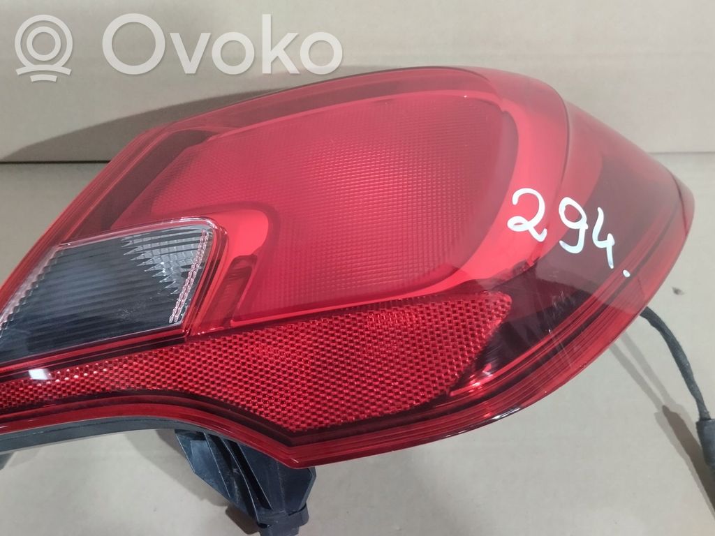 Opel Corsa E Takavalot 