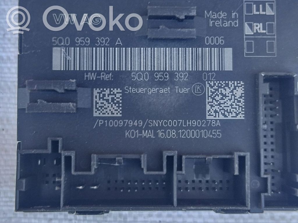 Volkswagen Golf VII Door control unit/module 