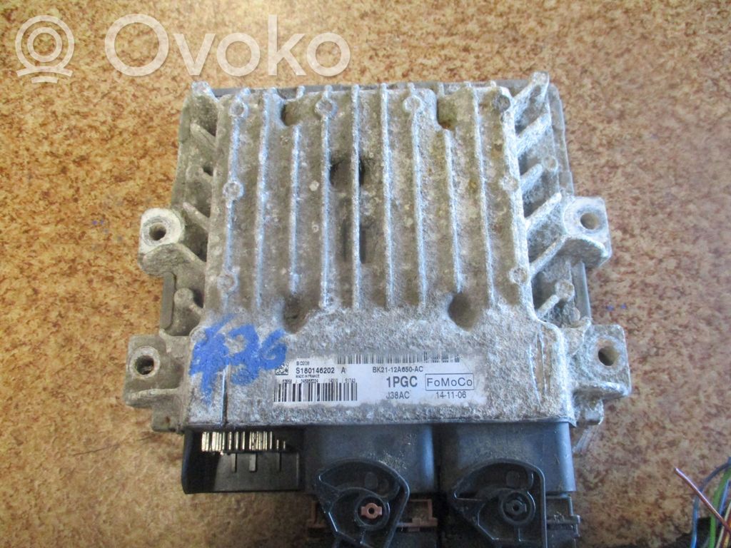Motorsteuergerät/-modul   S180146202A