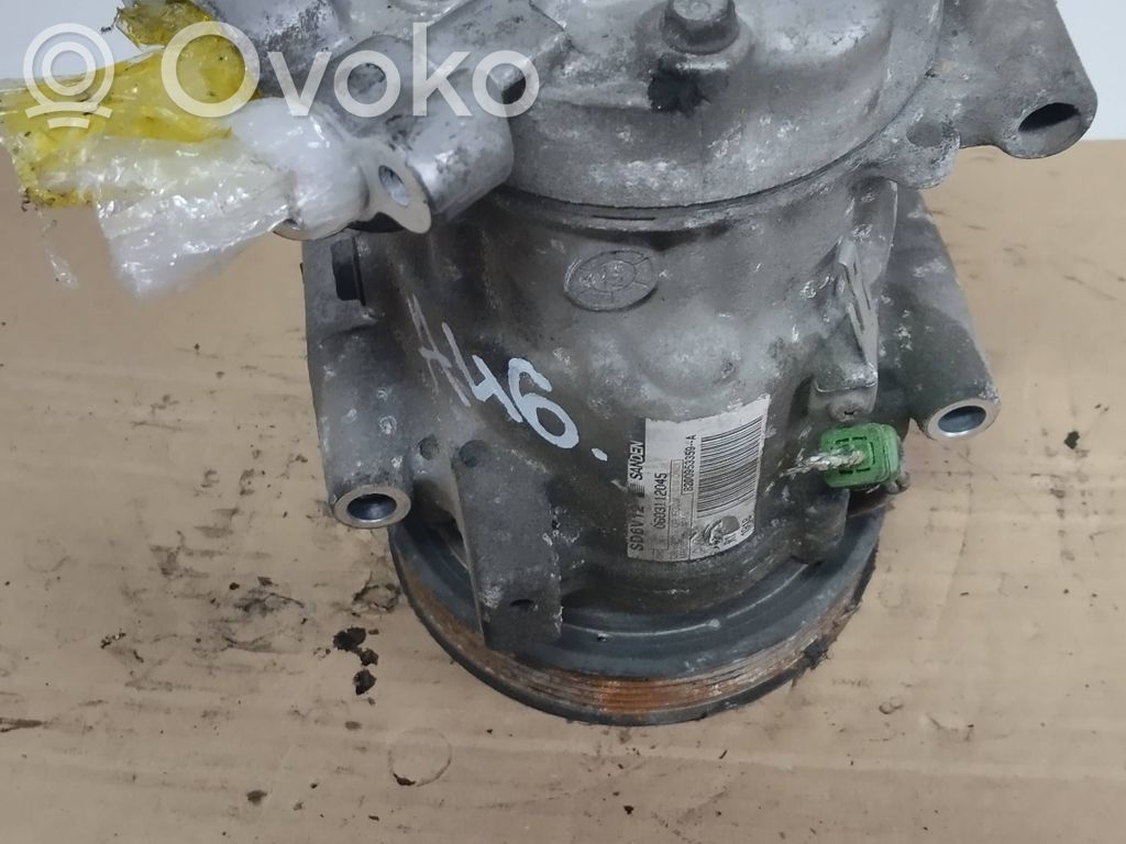 Renault Clio III Air conditioning (A/C) compressor (pump) 
