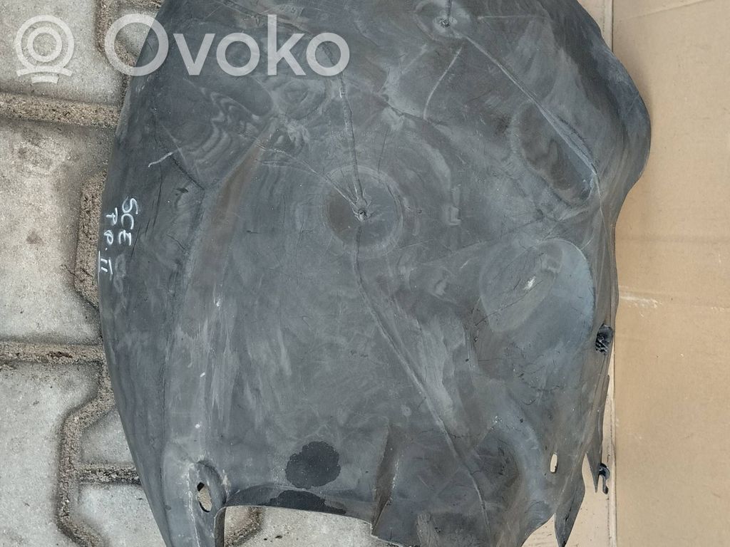 Renault Scenic I Nadkole przednie 