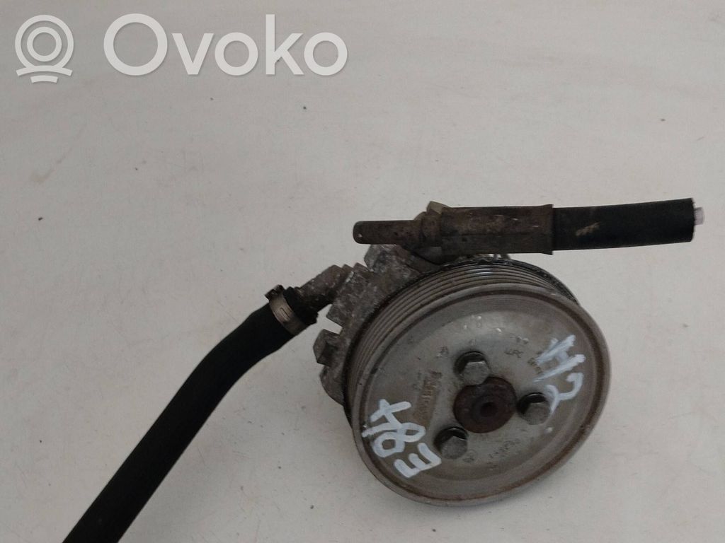 Ohjaustehostimen pumppu   678045902