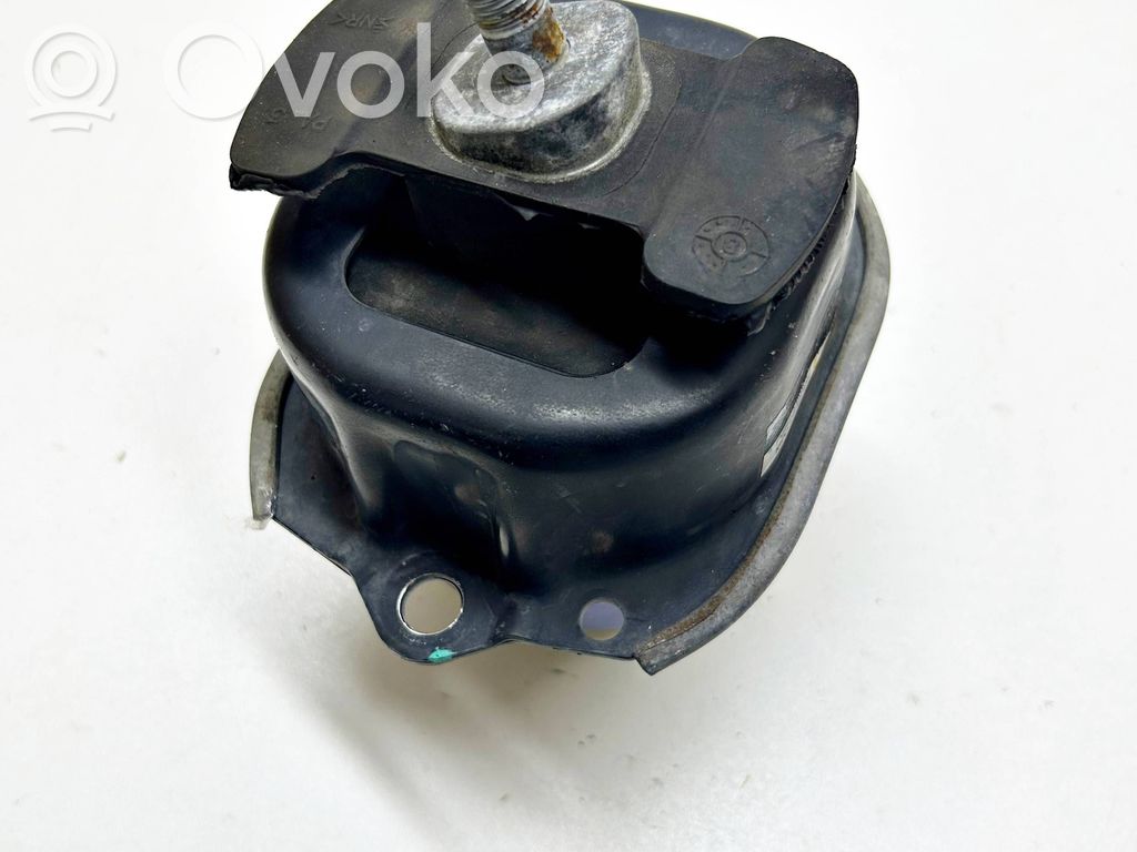 BMW X5 F15 Engine mount bracket 