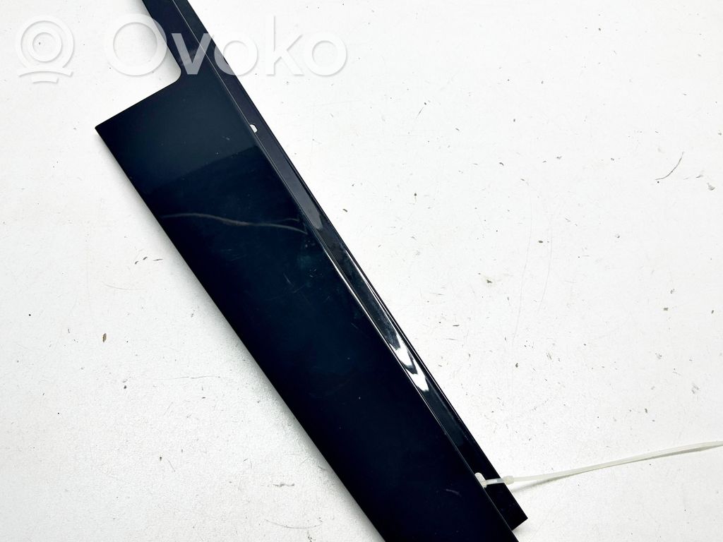 BMW 5 G30 G31 G38 Rear door glass trim molding 