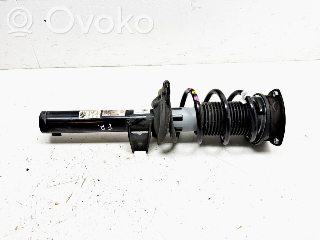 Volkswagen Golf VIII Amortyzator przedni 