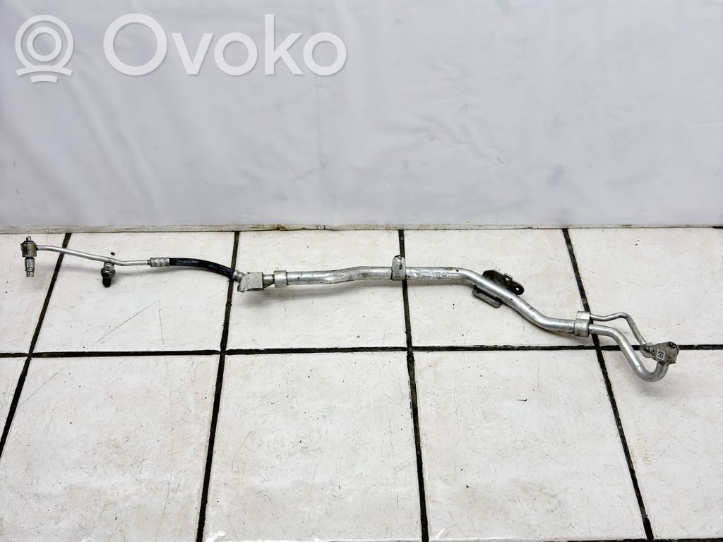 BMW 3 G20 G21 Ilmastointilaitteen putki (A/C) 