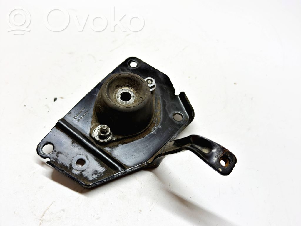 Engine mount bracket   9682731780