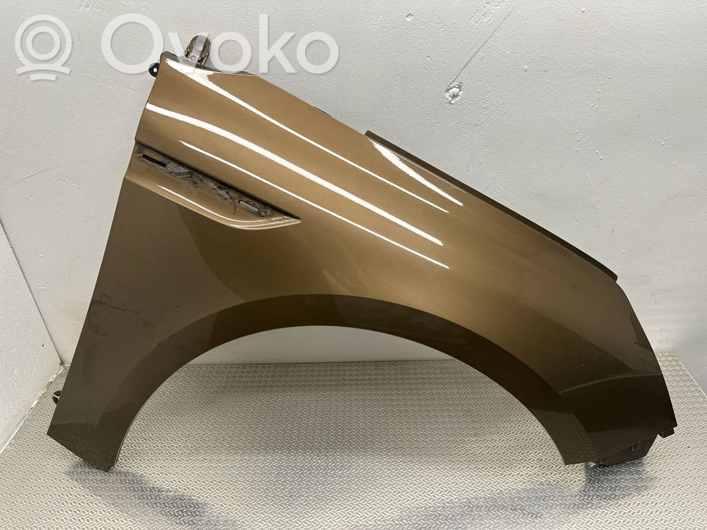Renault Megane IV Błotnik przedni 