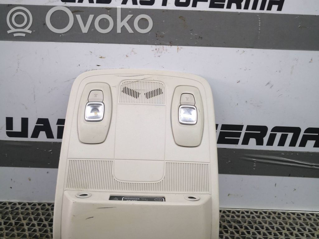 Renault Megane IV Front seat light 