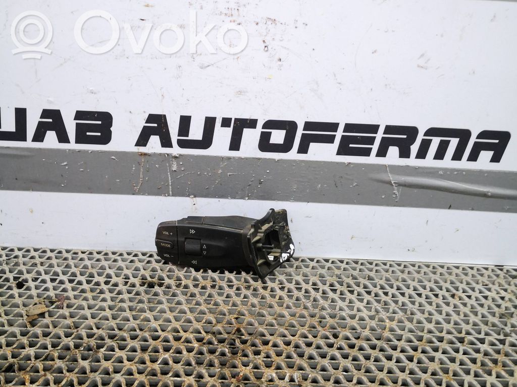 Seat Ibiza IV (6J,6P) Interruptor de control multifunción 