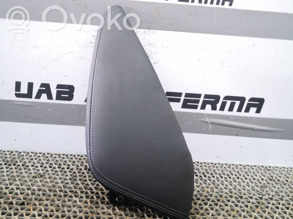 Nissan Qashqai Boczny element deski rozdzielczej 