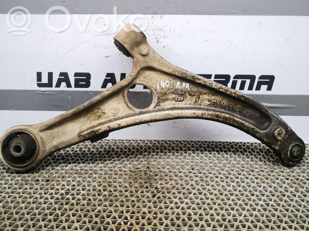 Hyundai i40 Dolny wahacz przedni 