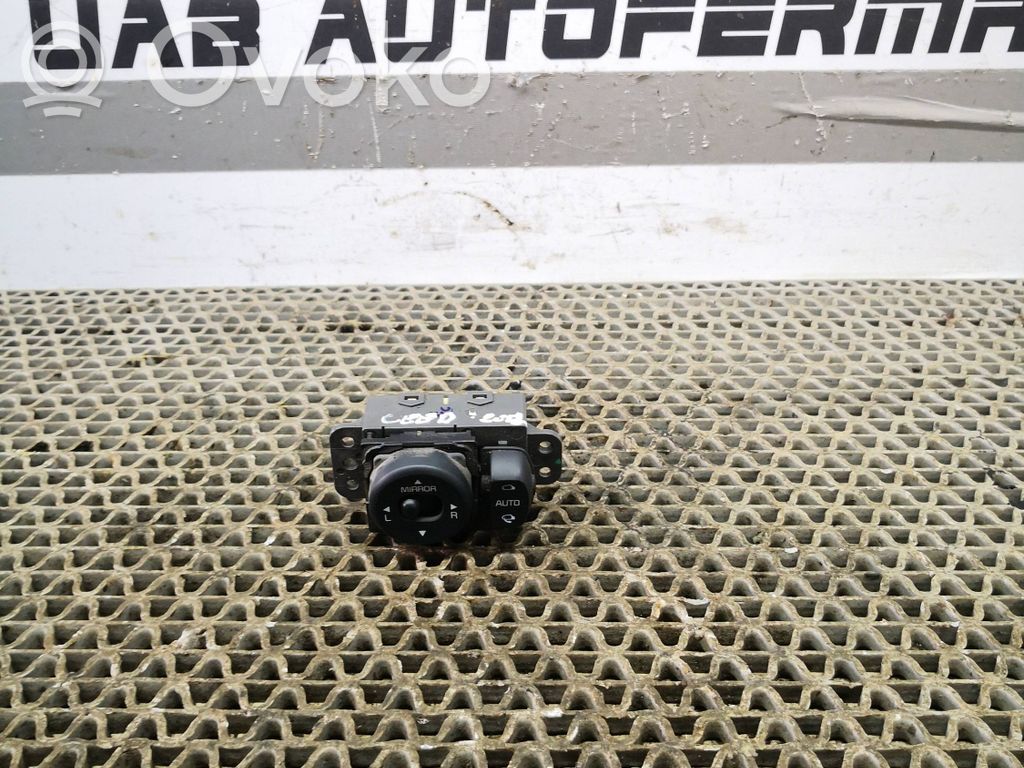 KIA Ceed Wing mirror switch 
