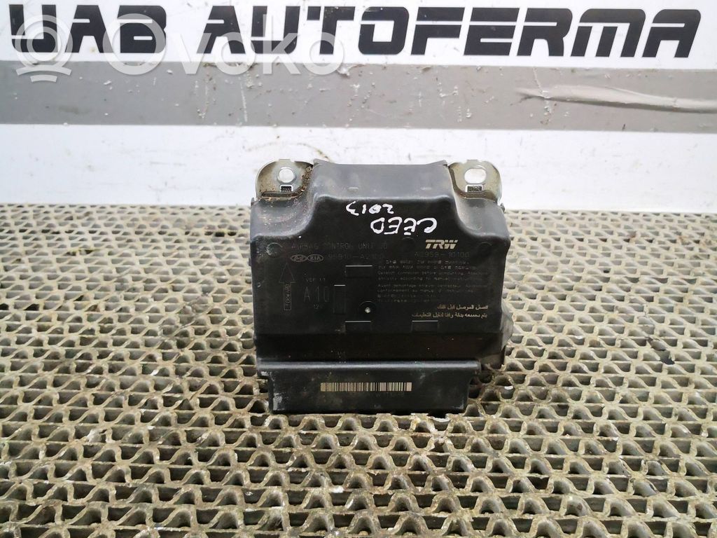 KIA Ceed Airbag control unit/module 