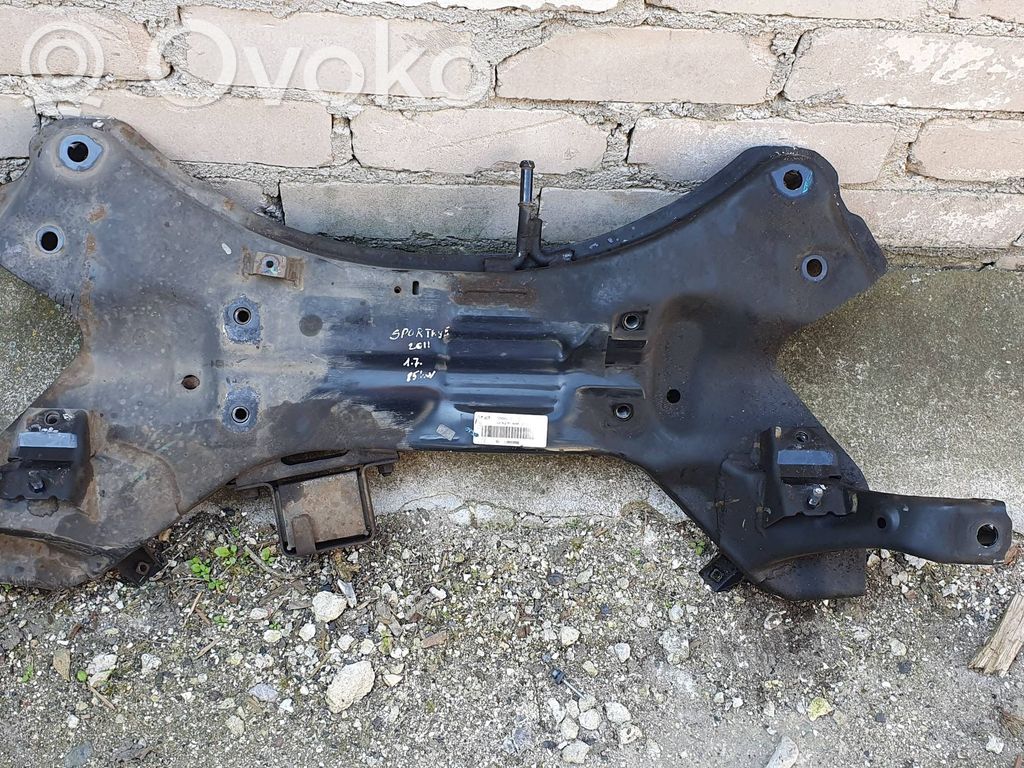 KIA Sportage Priekinis traversas 