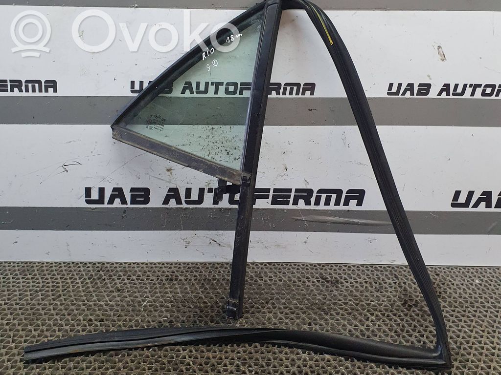 KIA Rio Rubber seal rear door window/glass 