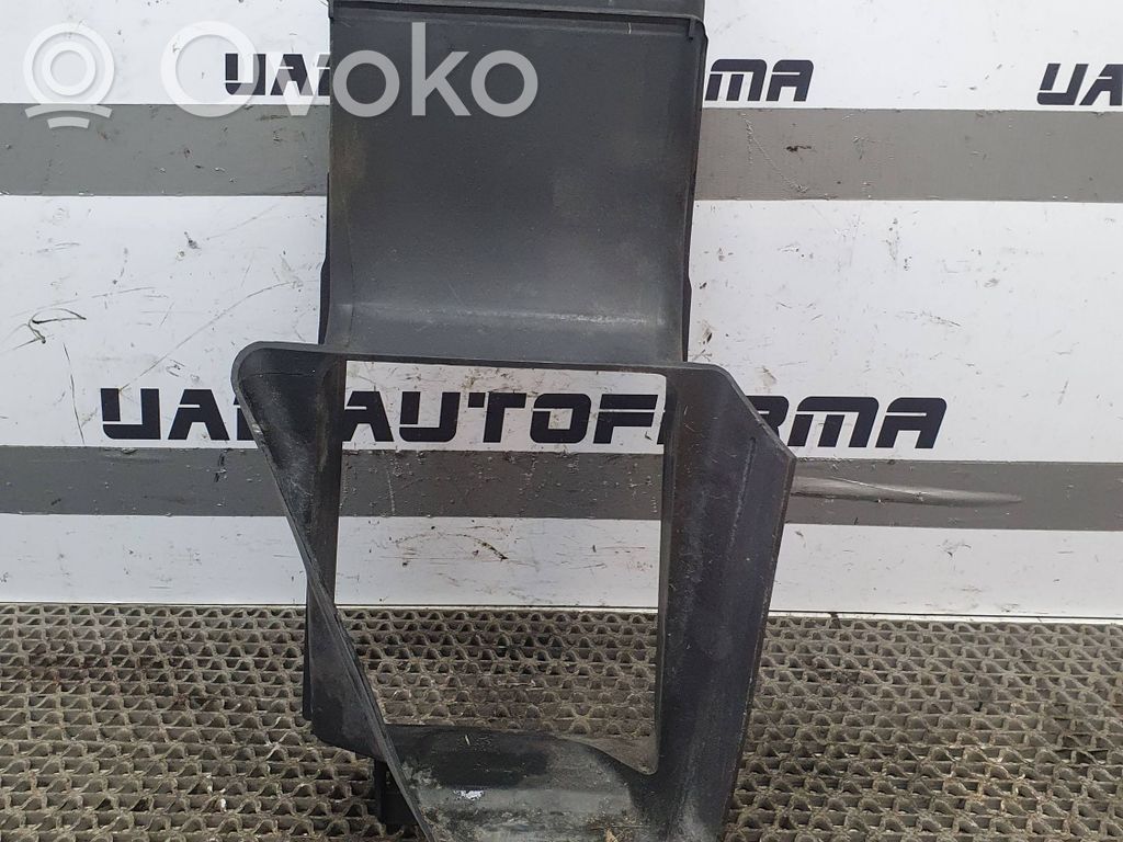 Ford Focus Intercooler air guide/duct channel 