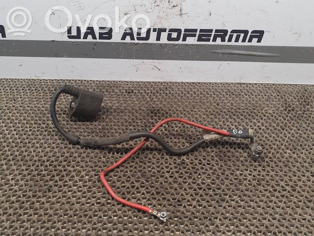 Volkswagen PASSAT B6 Cable positivo (batería) 