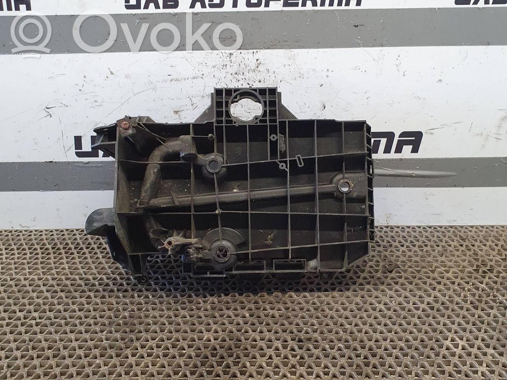 Citroen C5 Akun alusta 