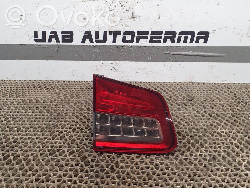 Citroen C5 Aizmugurējais lukturis pārsegā 