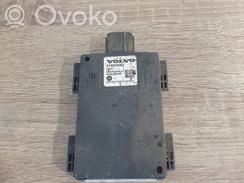 Volvo S90, V90 Blind spot module 