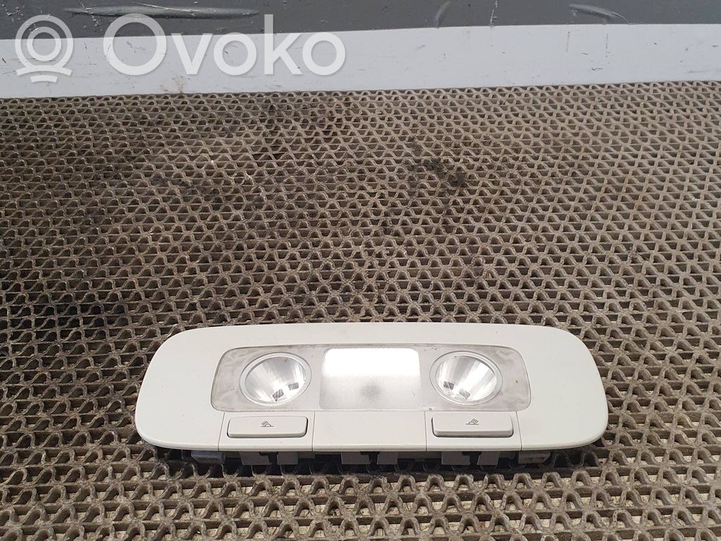 Volkswagen PASSAT B6 Rear seat light 
