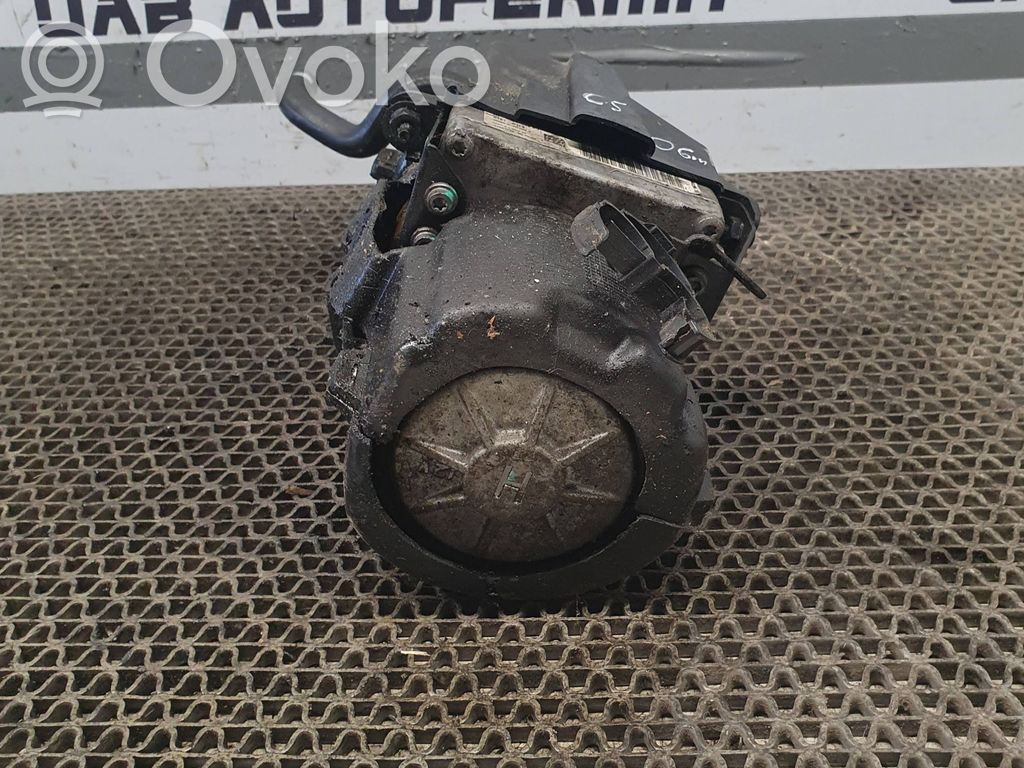 Citroen C5 Power steering pump 