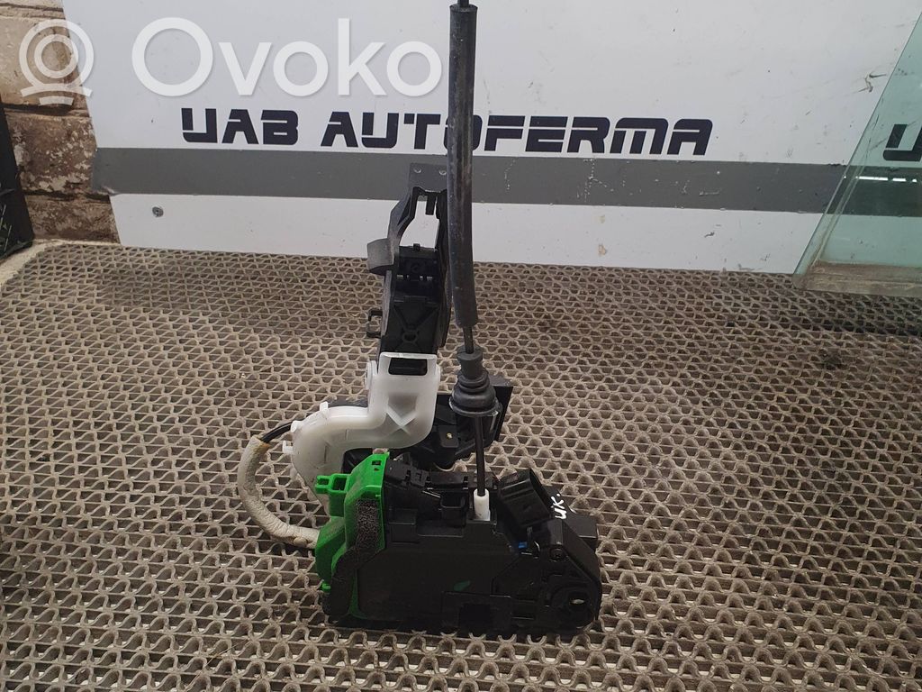 KIA Ceed Încuietoare ușă față 