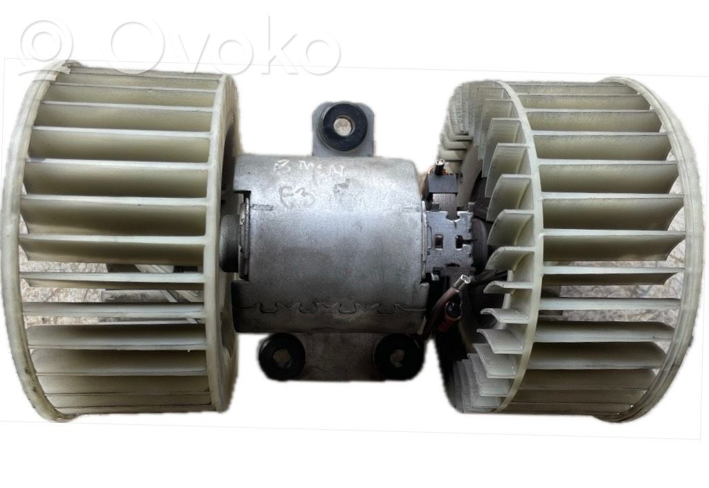 Mazā radiatora ventilators