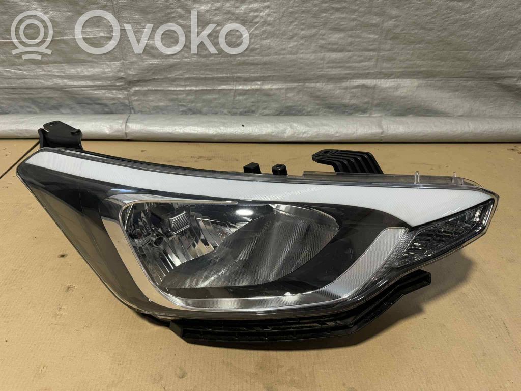 Hyundai i20 (GB IB) Phare frontale 