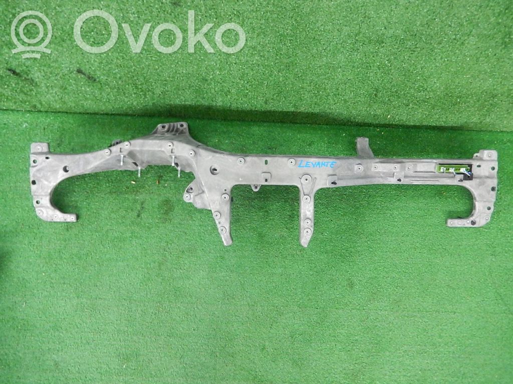 Maserati Levante Radiatorių panelė 