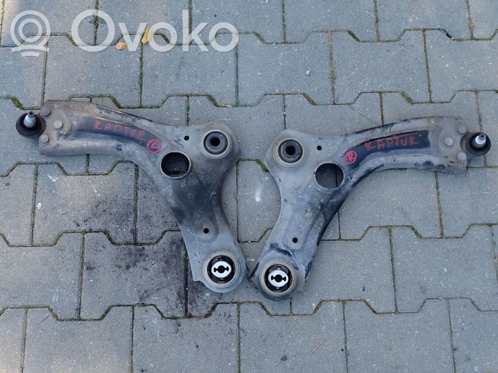 Renault Captur II Front lower control arm/wishbone 