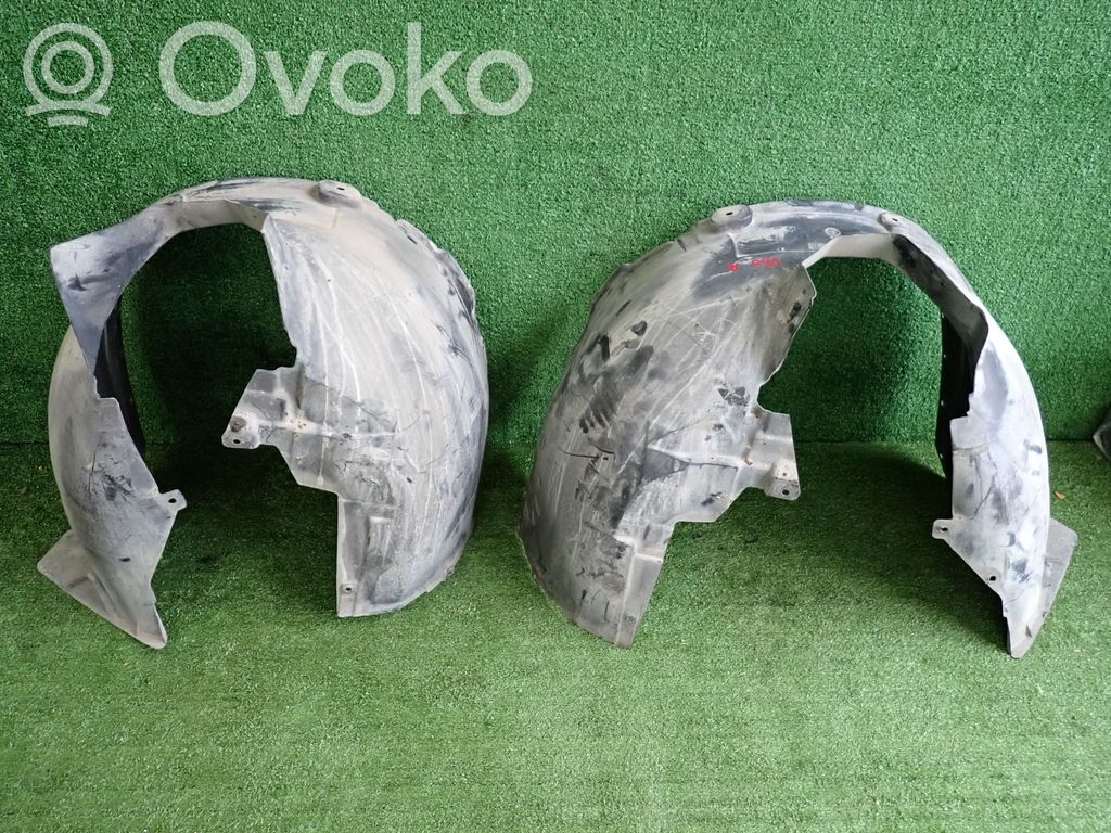 Volvo V60 Nadkole przednie 