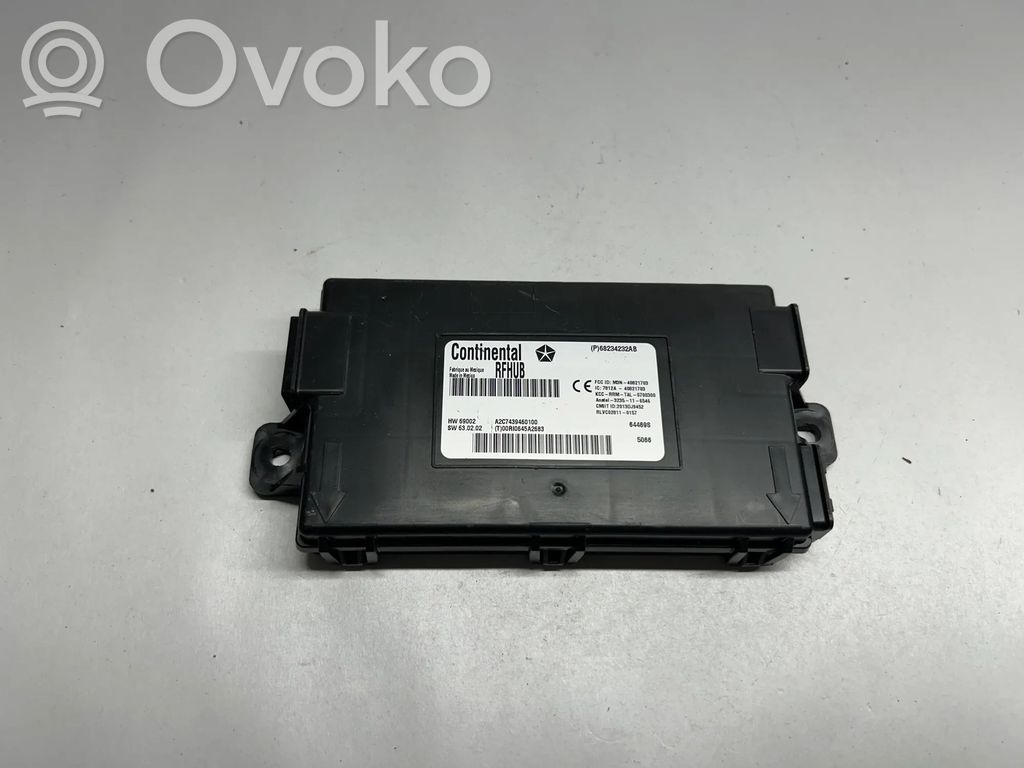 Dodge Challenger Avaimettoman käytön ohjainlaite/moduuli 