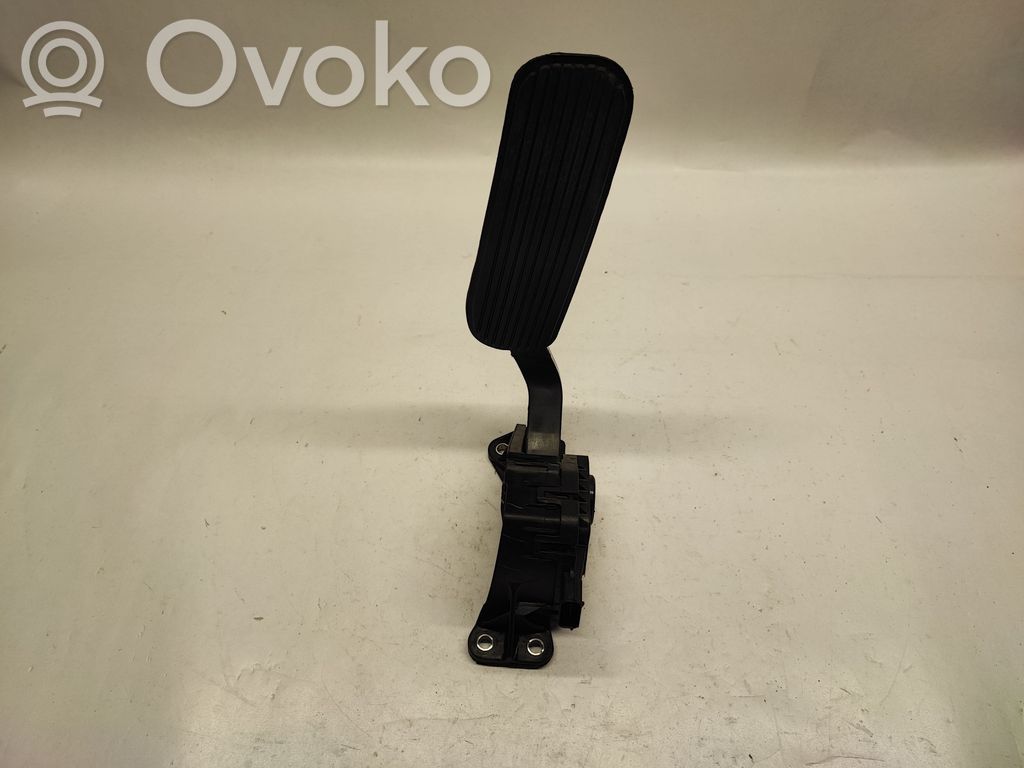 Accelerator throttle pedal   DB539F836AB,DB539F836AB