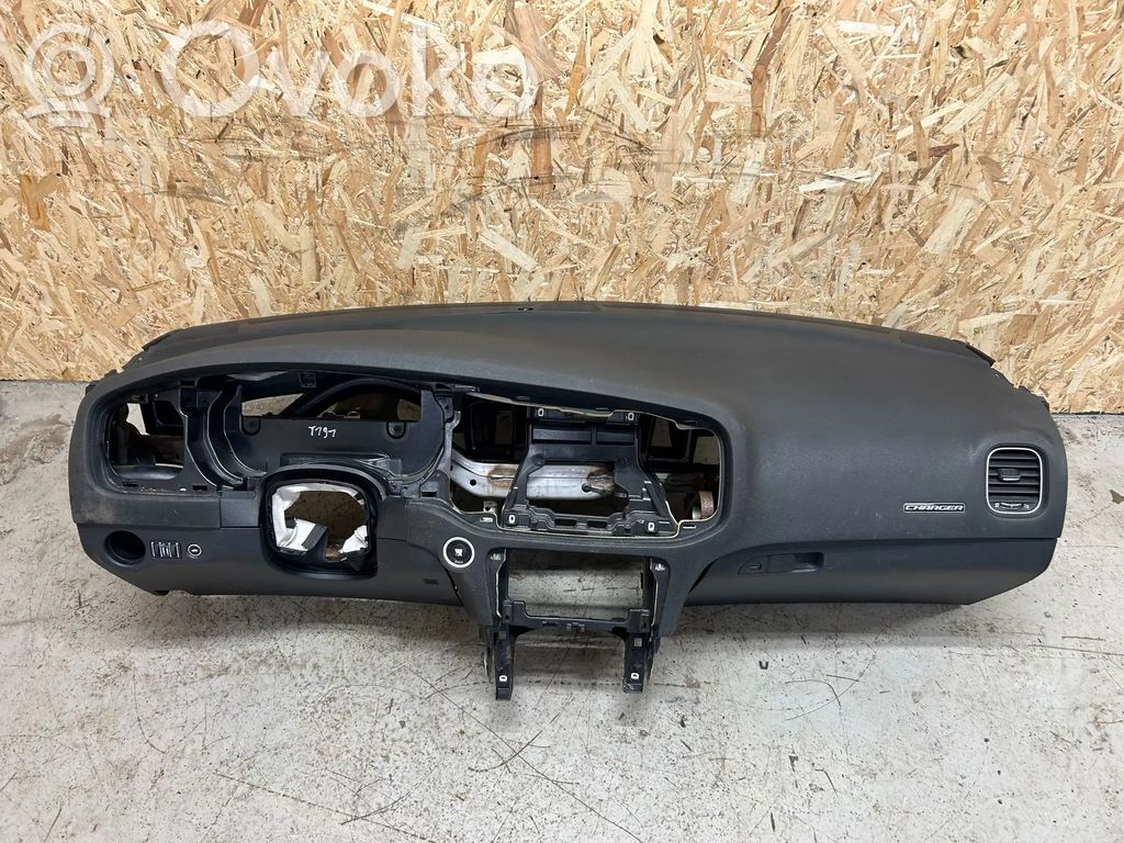 Dodge Charger Panel de instrumentos 