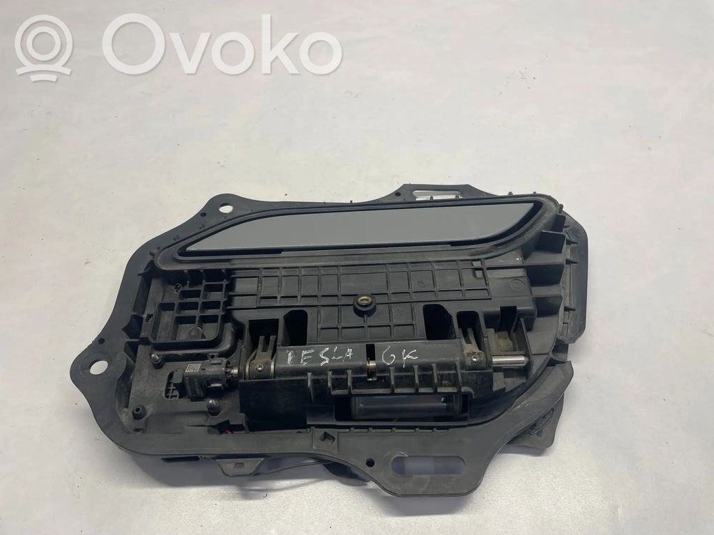 Tesla Model S Klamka zewnętrzna drzwi przednich 