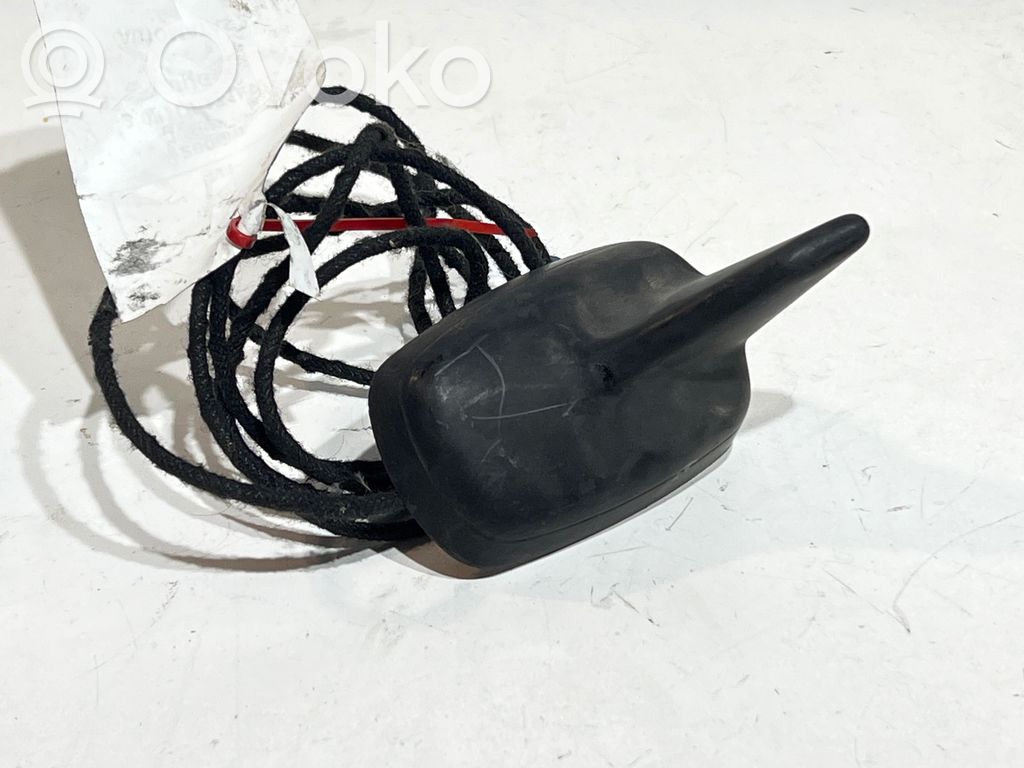 GPS-pystyantenni   4L0035503B,CC42306